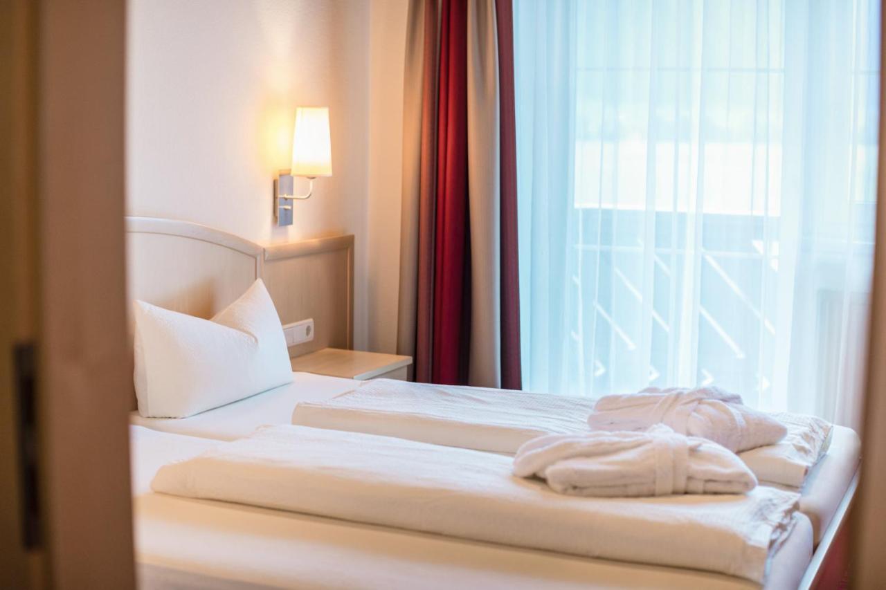 מאיירהופן Appartements Olympia מראה חיצוני תמונה