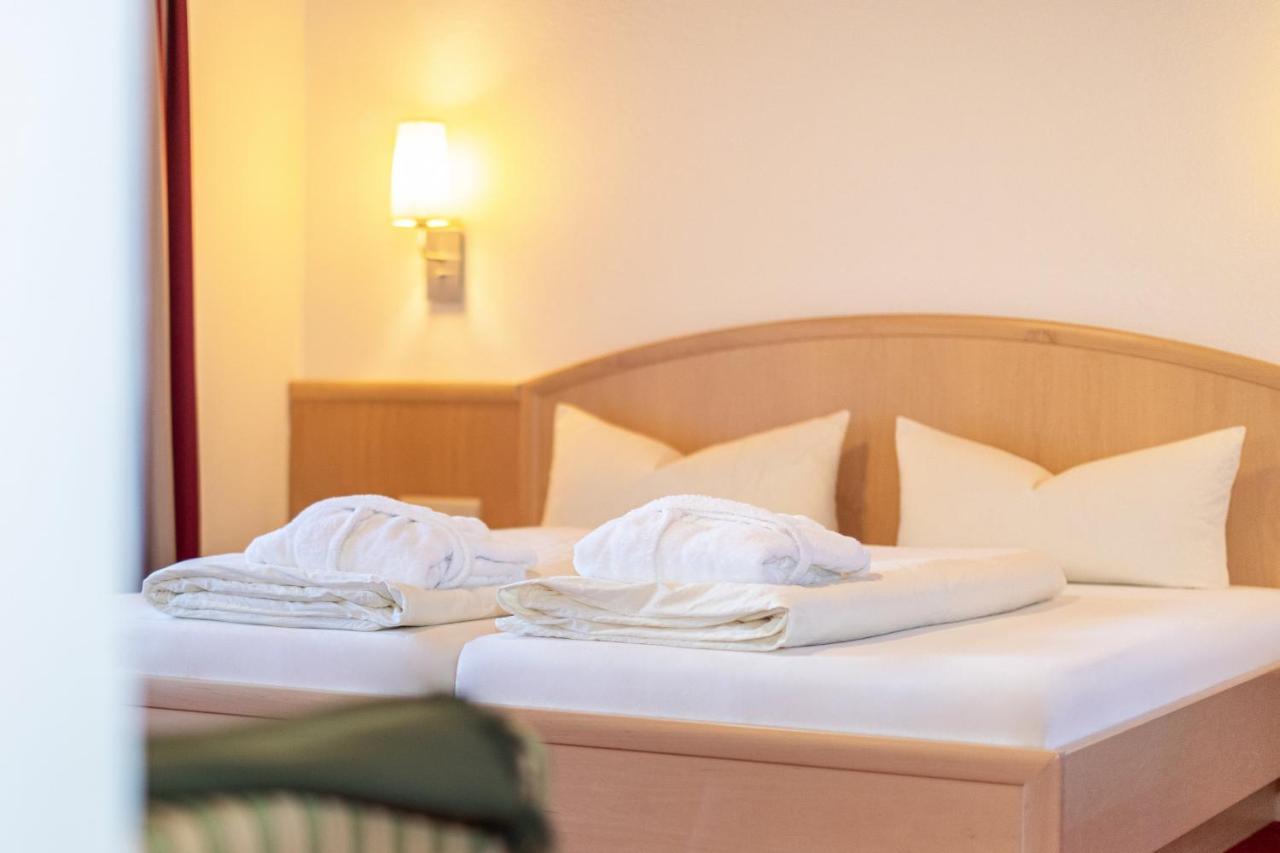 מאיירהופן Appartements Olympia מראה חיצוני תמונה