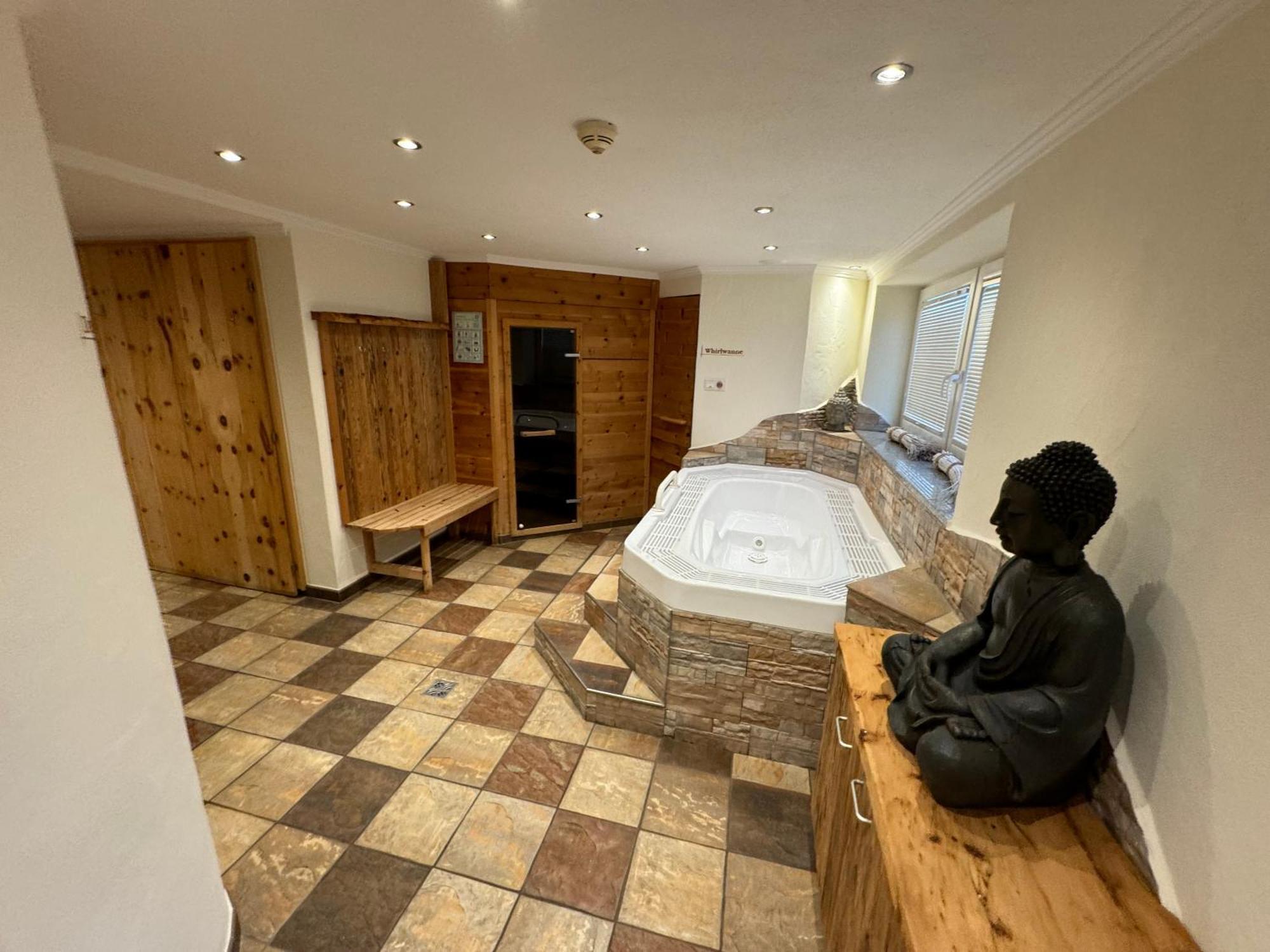 מאיירהופן Appartements Olympia מראה חיצוני תמונה